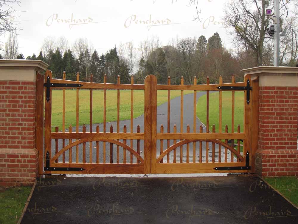 Hand Crafted wooden gates no 86